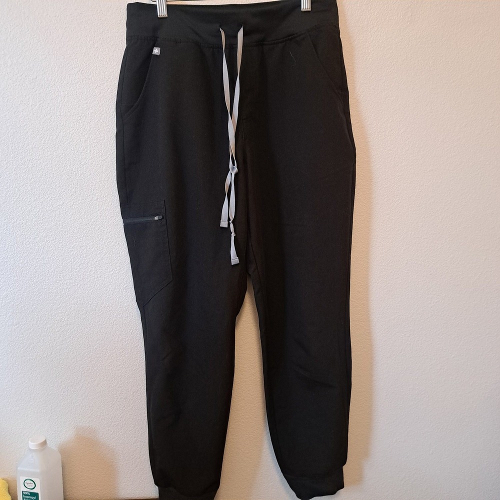 FIGS Zamora Jogger Scrub Pants Black Technical Collection M/P W22SW2012P